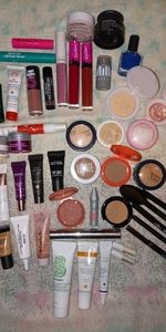 HUGE Lot of Ipsy Samples